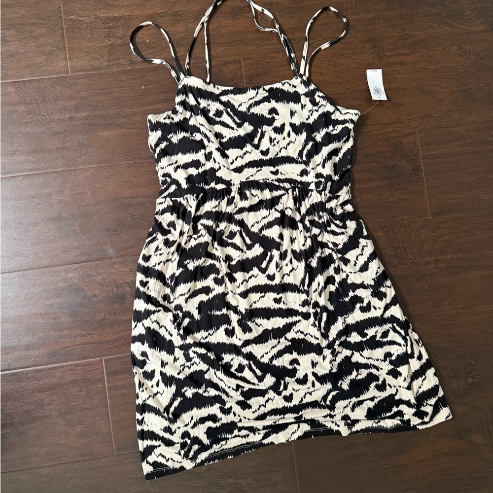 Stylish Black and White Women's Dress